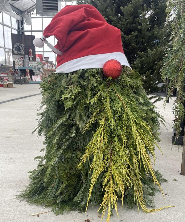 Christmas Gnome Workshop