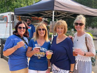 Ladies' Night Out: '70s Edition